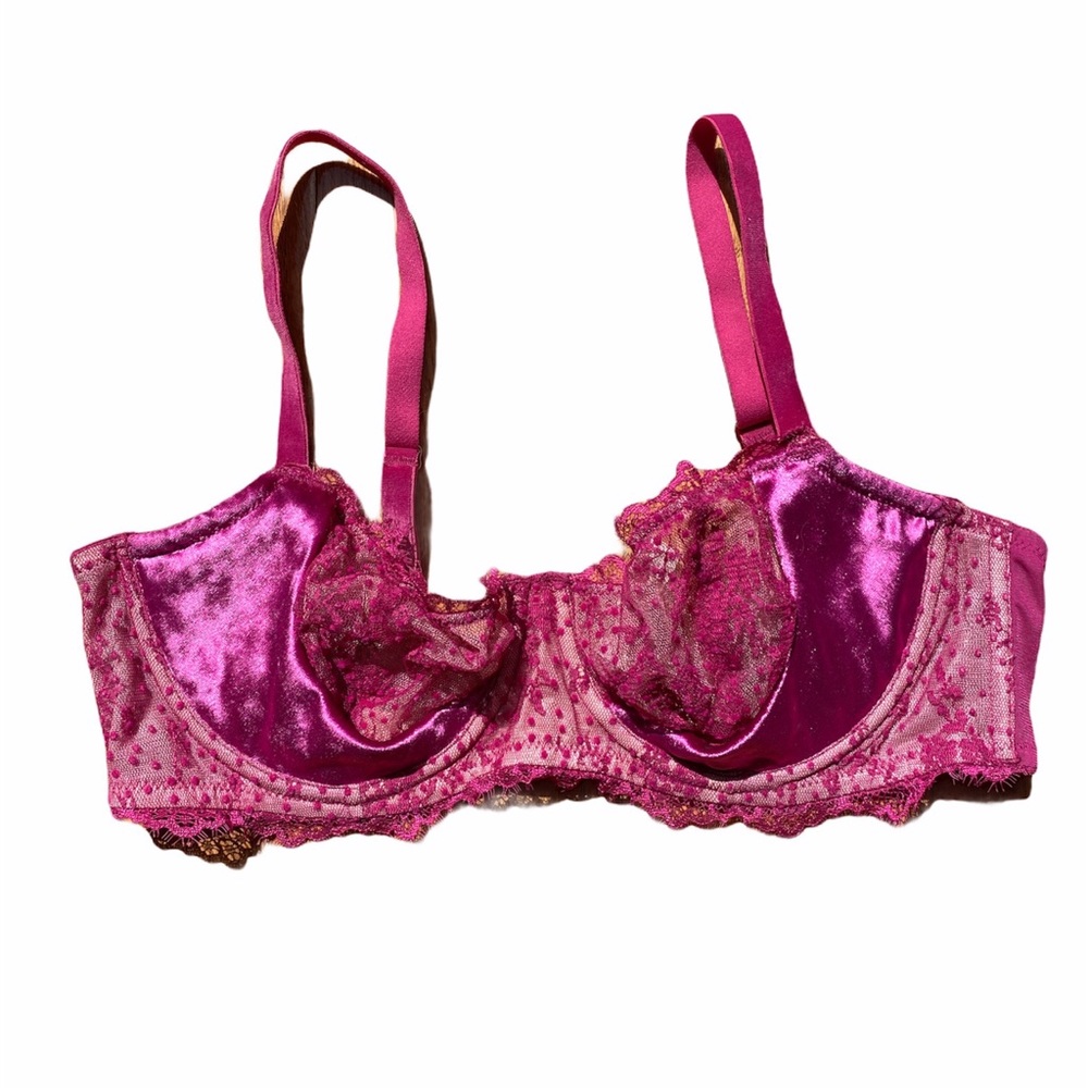 Victoria Secret Lacey Bra 36C